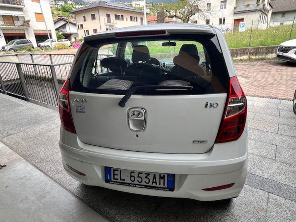 Hyundai i10 usata a Verbano Cusio Ossola (7)