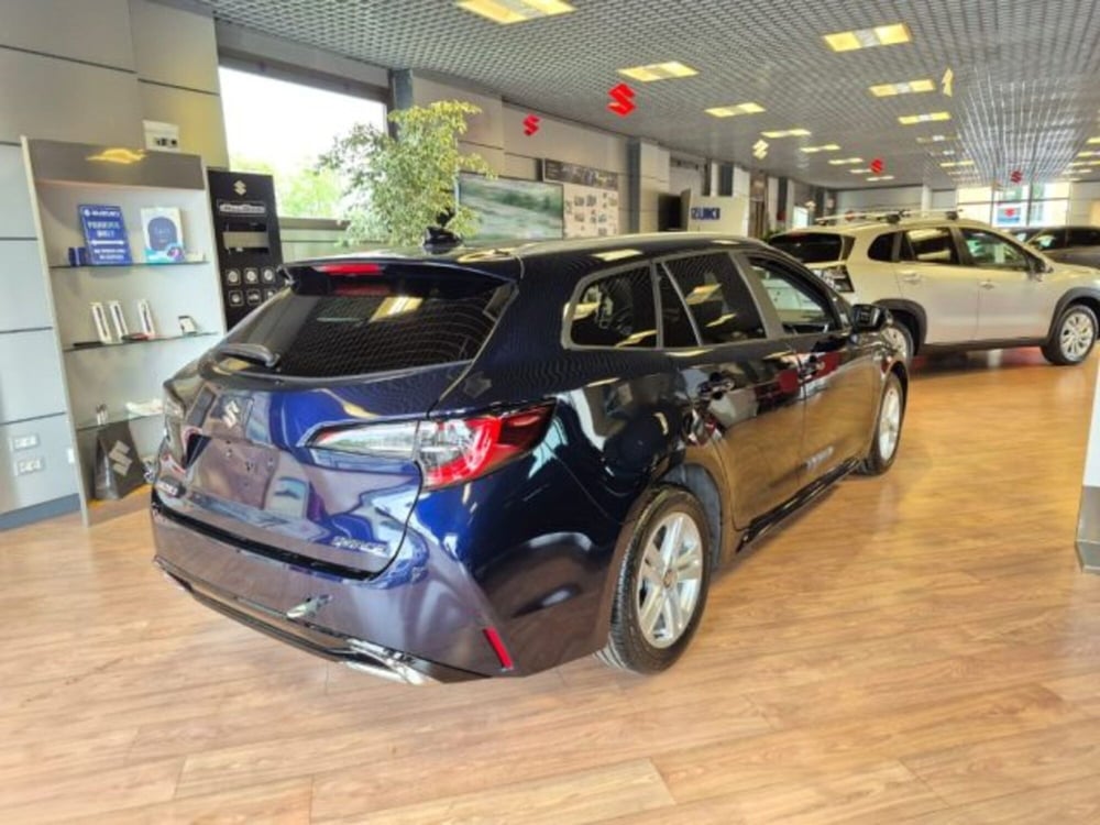 Suzuki Swace nuova a Bologna (4)