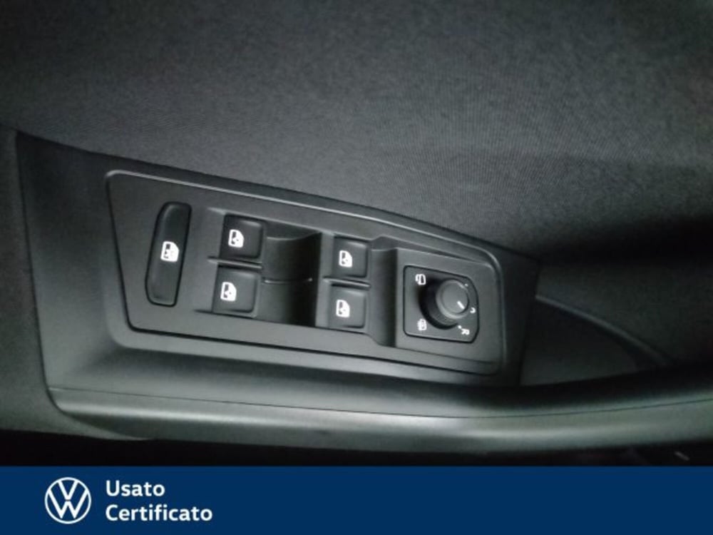 Volkswagen T-Roc usata a Vicenza (15)