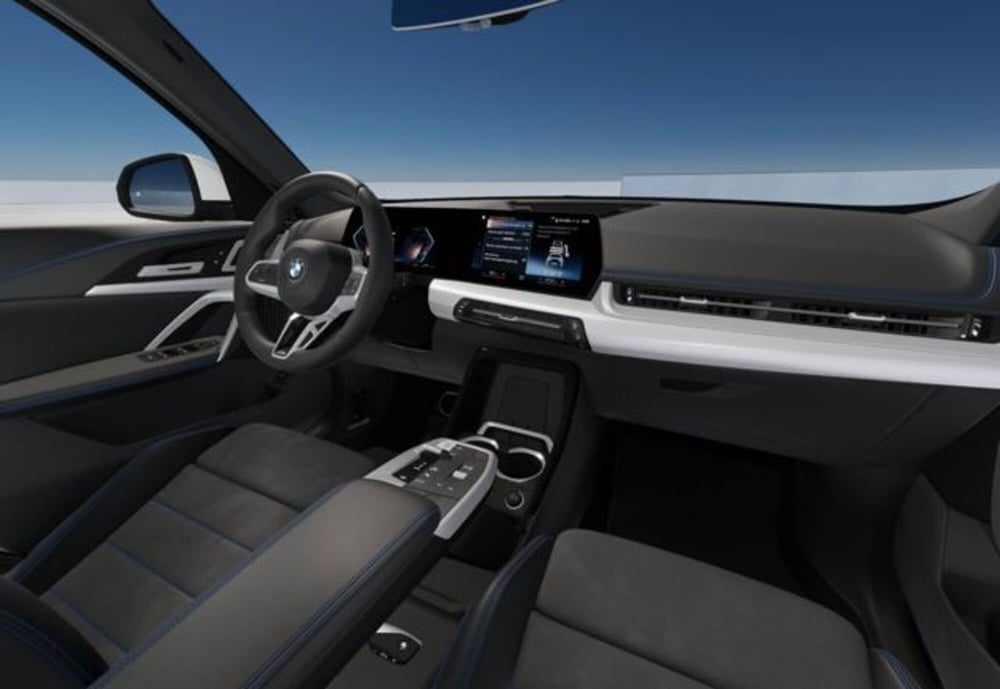 BMW X1 nuova a Modena (15)