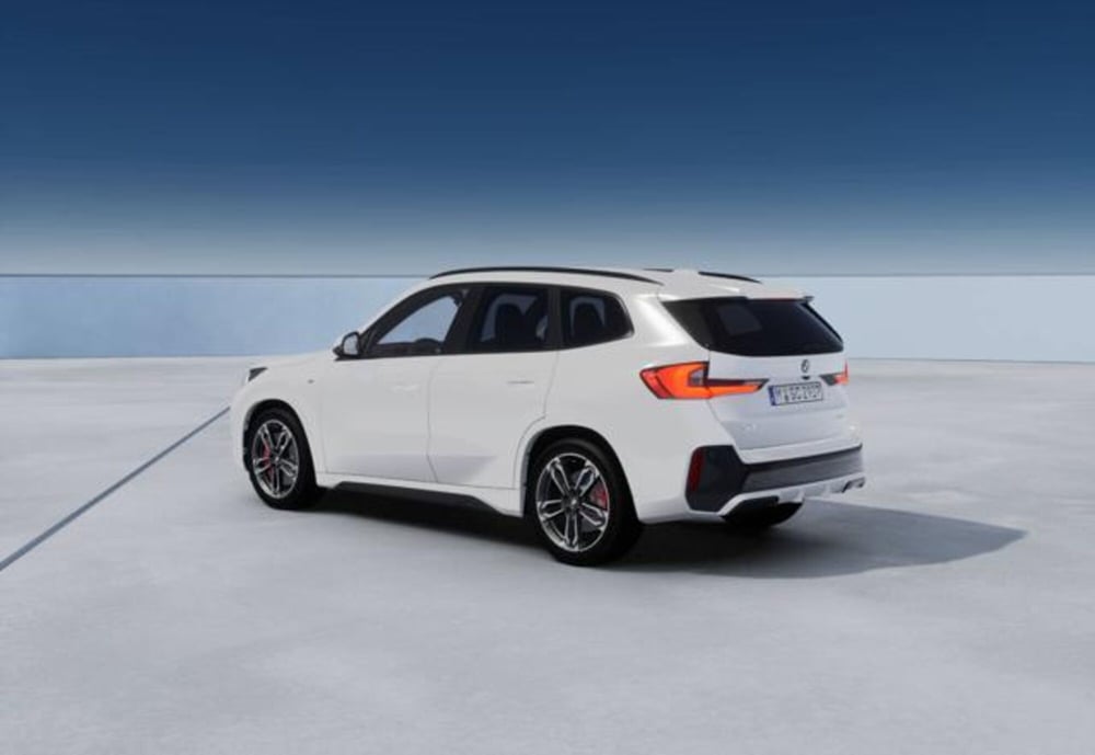 BMW X1 nuova a Modena (2)