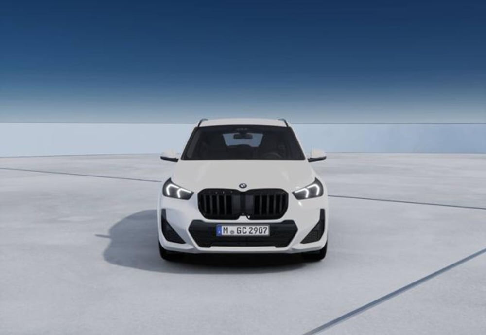 BMW X1 nuova a Modena (3)