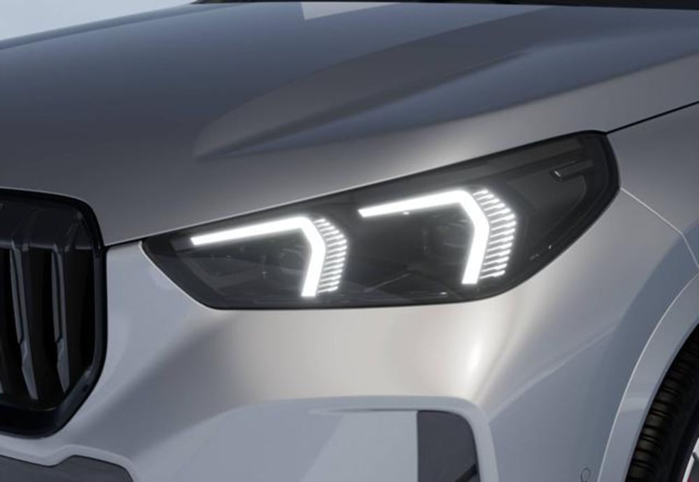 BMW X1 nuova a Modena (7)