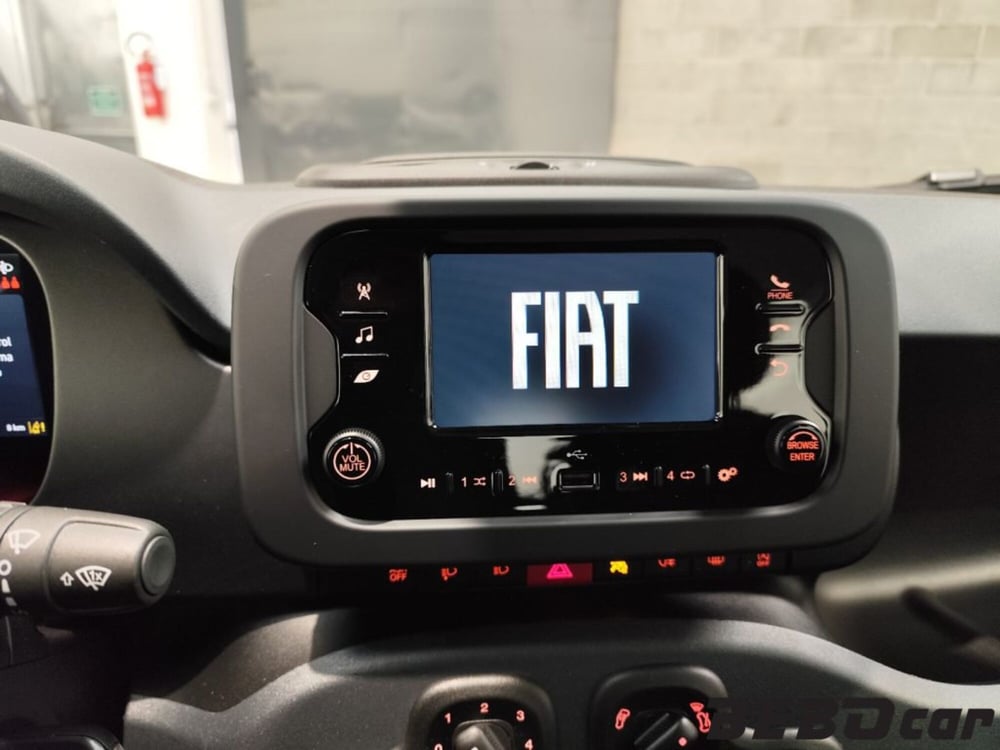 Fiat Panda Cross nuova a Torino (15)