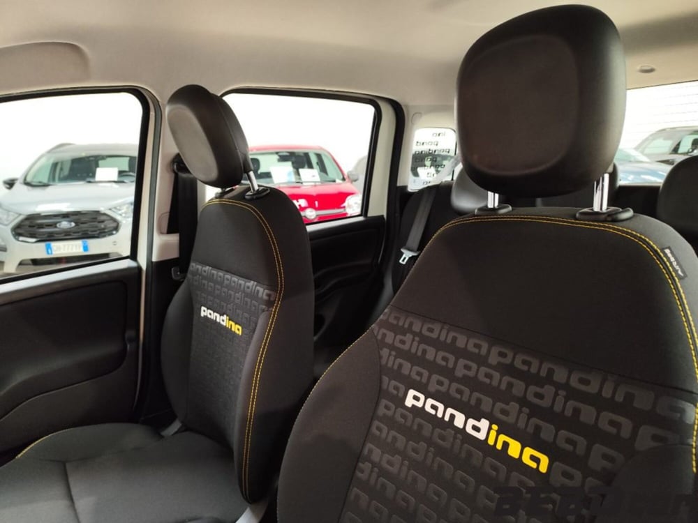 Fiat Panda Cross nuova a Torino (18)