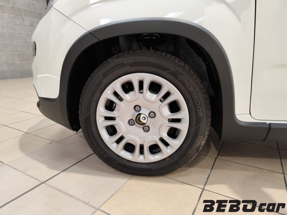 Fiat Panda Cross nuova a Torino (9)