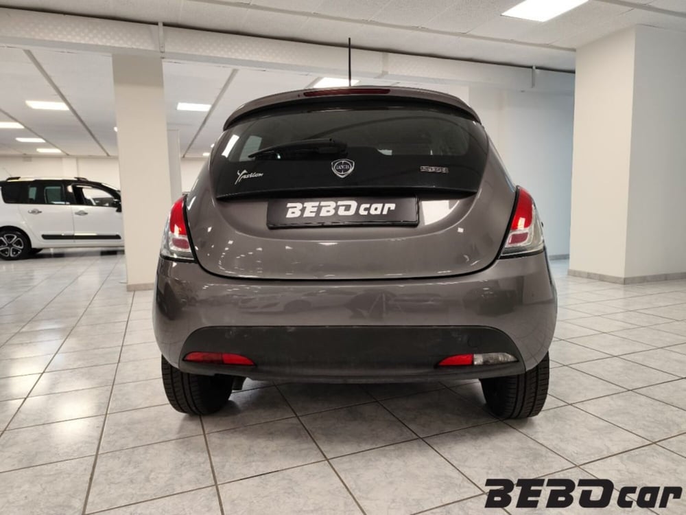 Lancia Ypsilon usata a Torino (5)