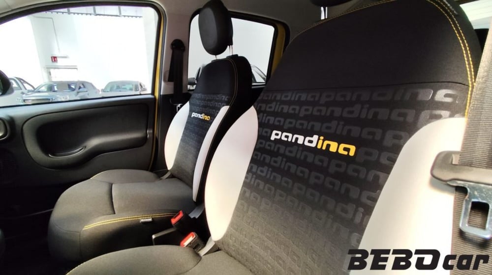 Fiat Panda Cross nuova a Torino (16)