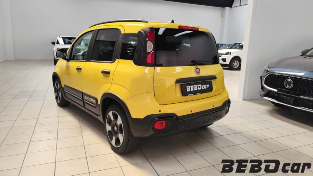 Fiat Panda Cross nuova a Torino (7)