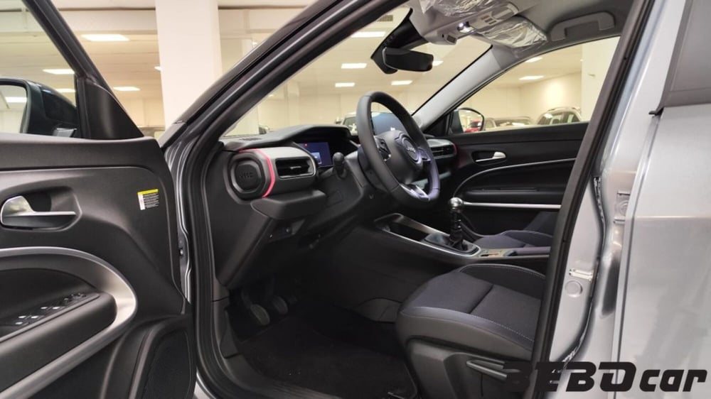 Jeep Avenger nuova a Torino (10)