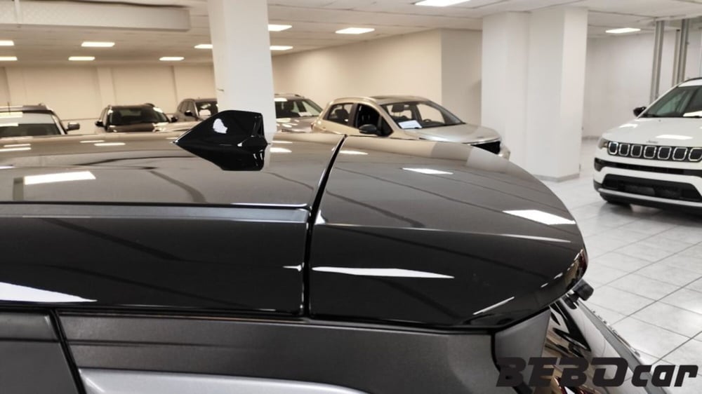 Jeep Avenger nuova a Torino (13)