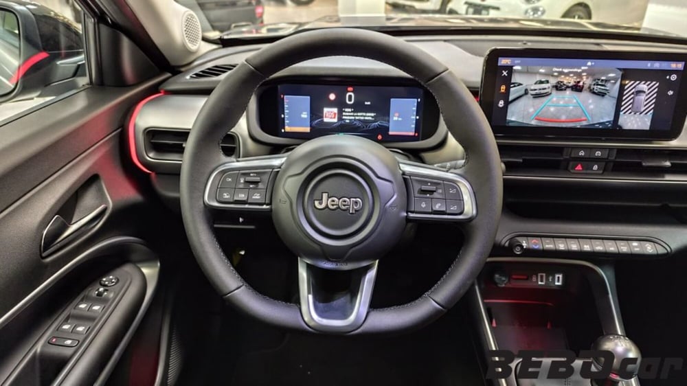 Jeep Avenger nuova a Torino (15)