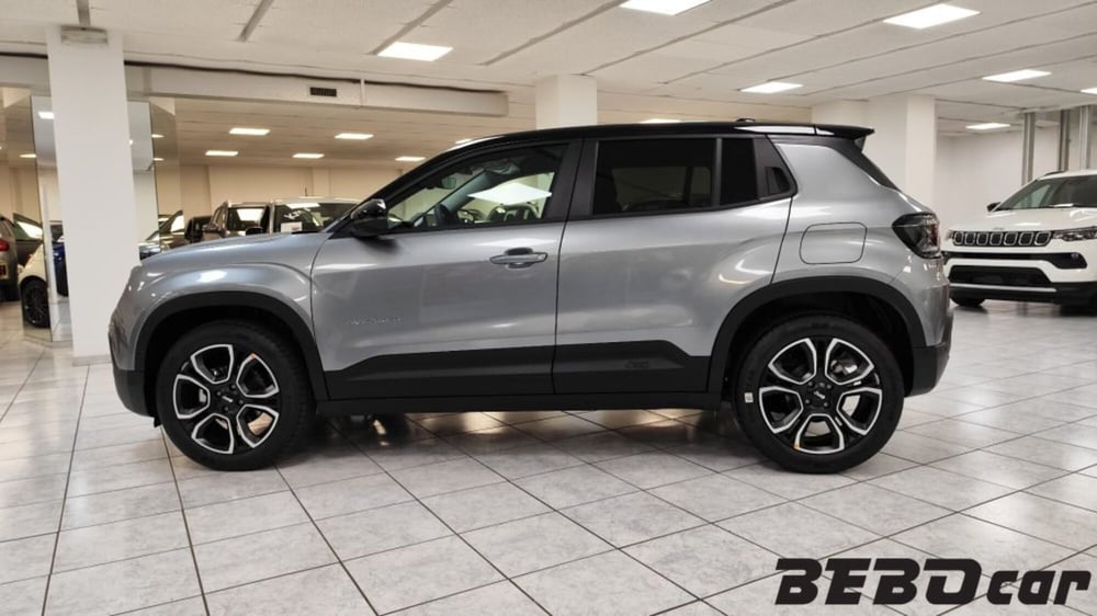 Jeep Avenger nuova a Torino (9)