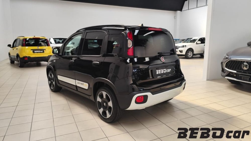 Fiat Panda Cross nuova a Torino (7)