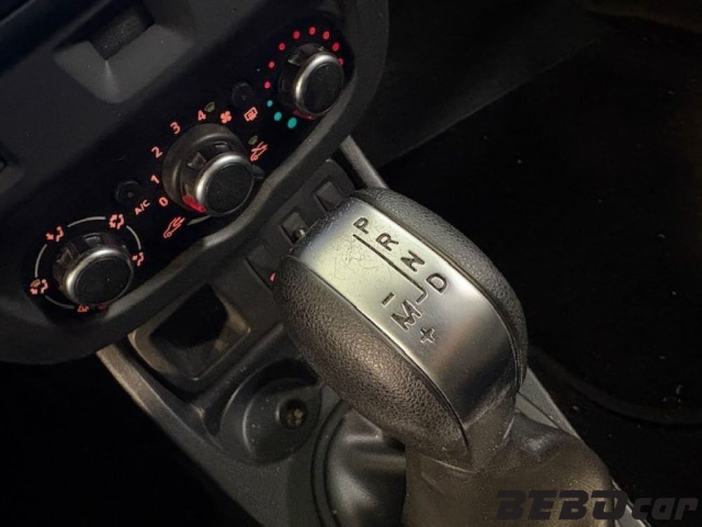 Dacia Duster usata a Torino (15)
