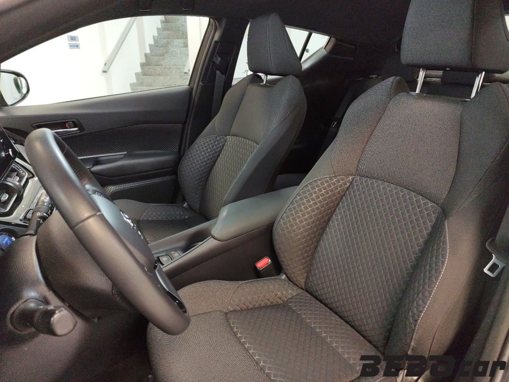 Toyota Toyota C-HR usata a Torino (17)