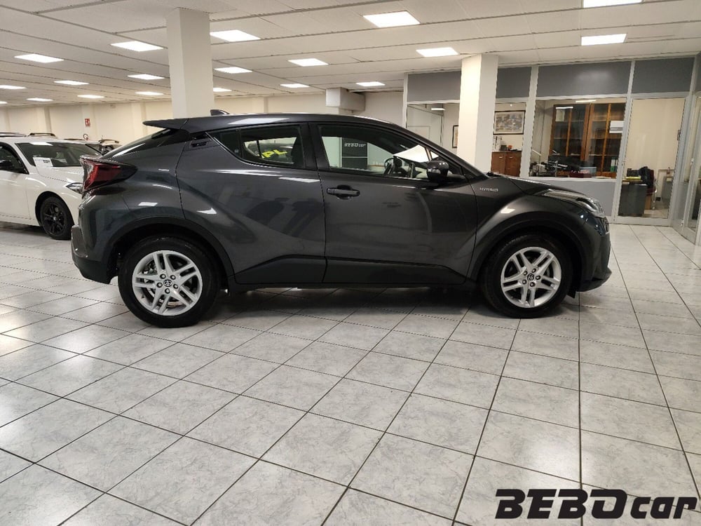 Toyota Toyota C-HR usata a Torino (7)