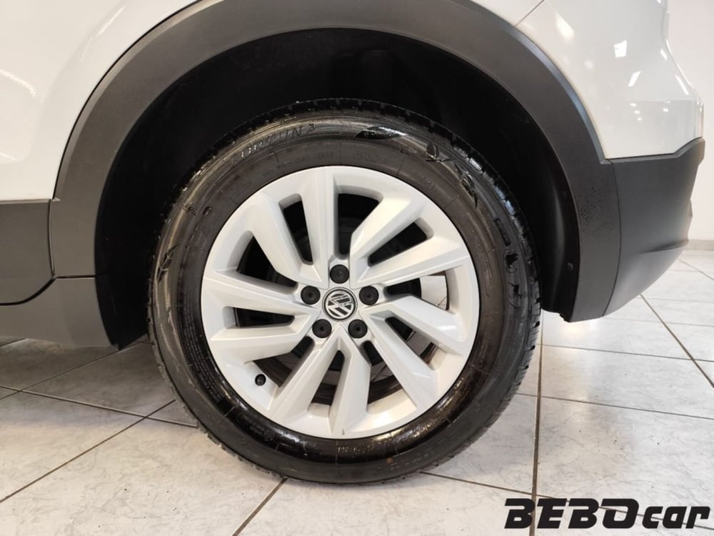 Volkswagen T-Cross usata a Torino (12)