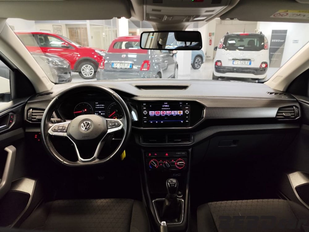 Volkswagen T-Cross usata a Torino (15)