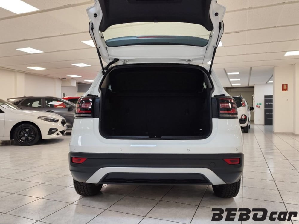 Volkswagen T-Cross usata a Torino (7)