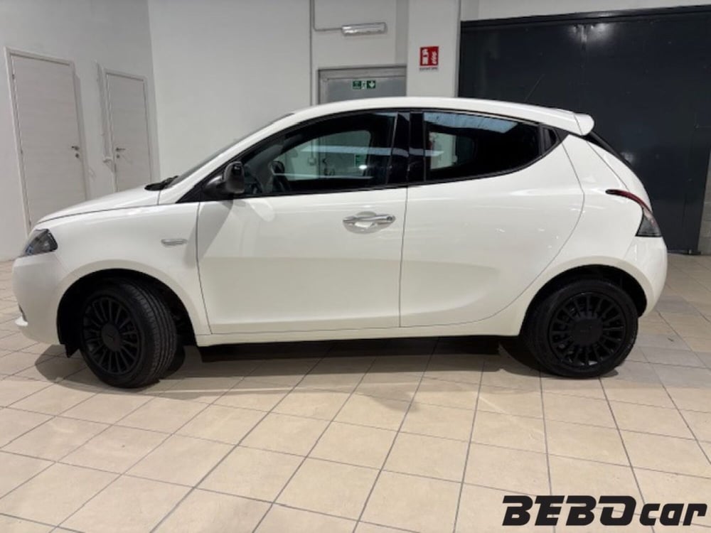 Lancia Ypsilon usata a Torino (2)