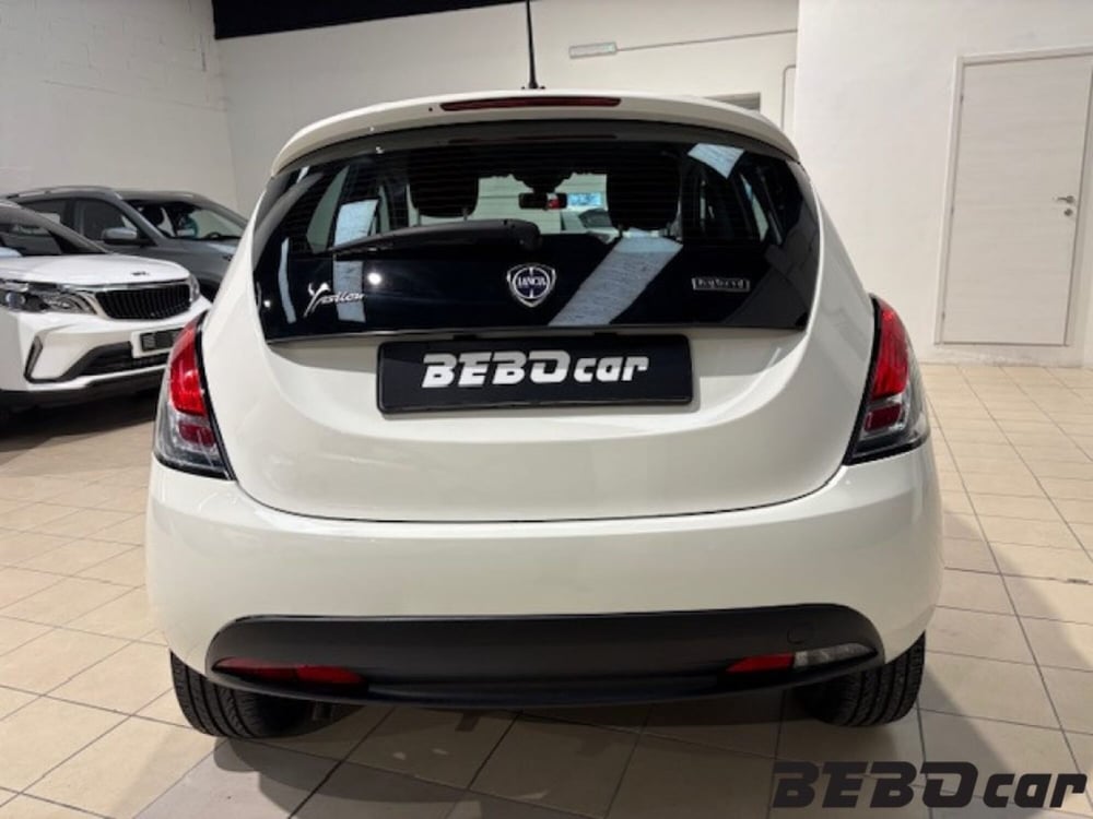 Lancia Ypsilon usata a Torino (4)