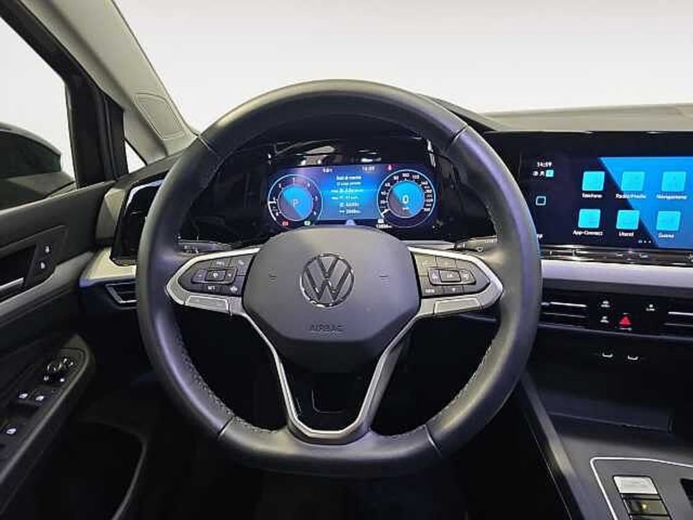 Volkswagen Golf Variant usata a Lecco (11)