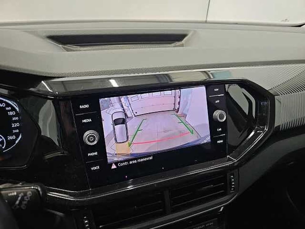Volkswagen T-Cross usata a Lecco (17)