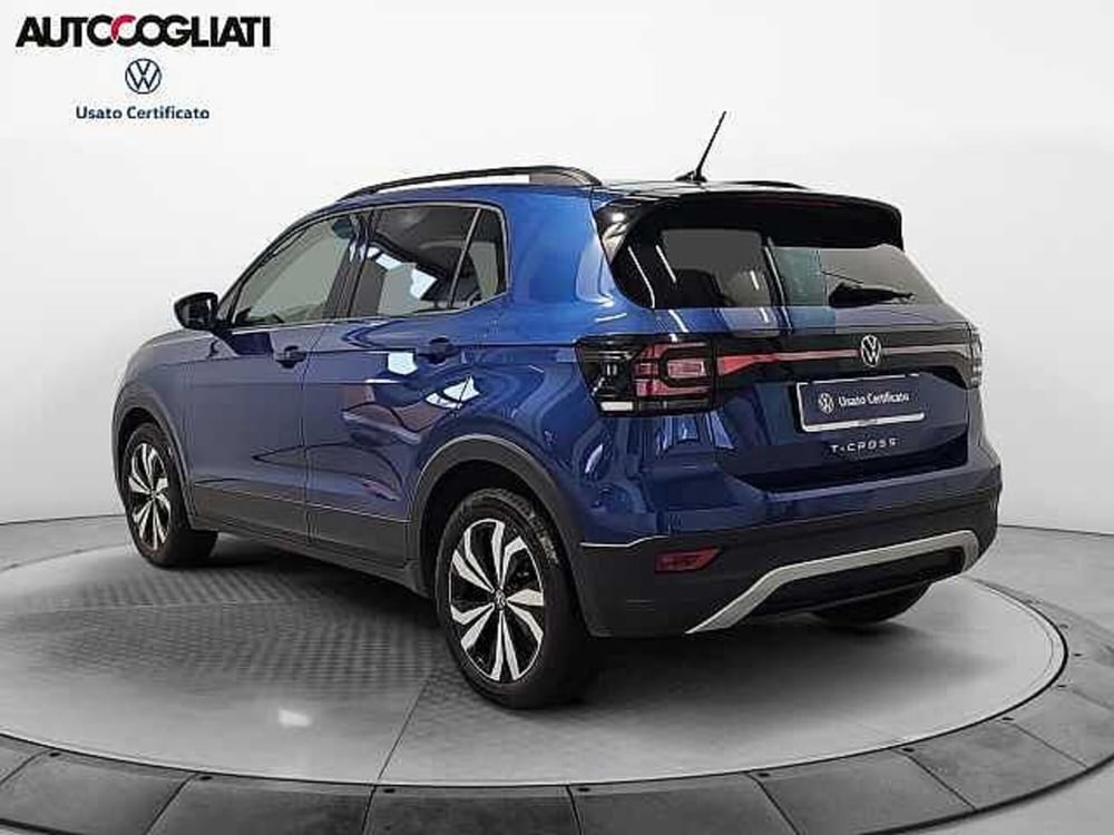 Volkswagen T-Cross usata a Lecco (7)