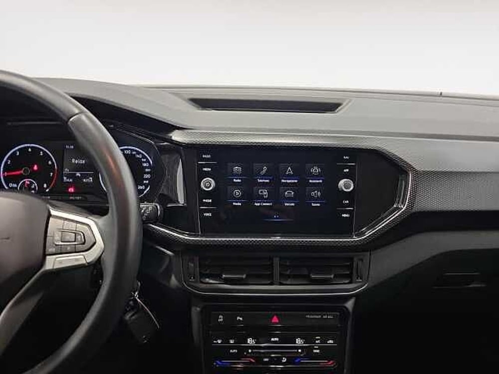 Volkswagen T-Cross usata a Lecco (10)
