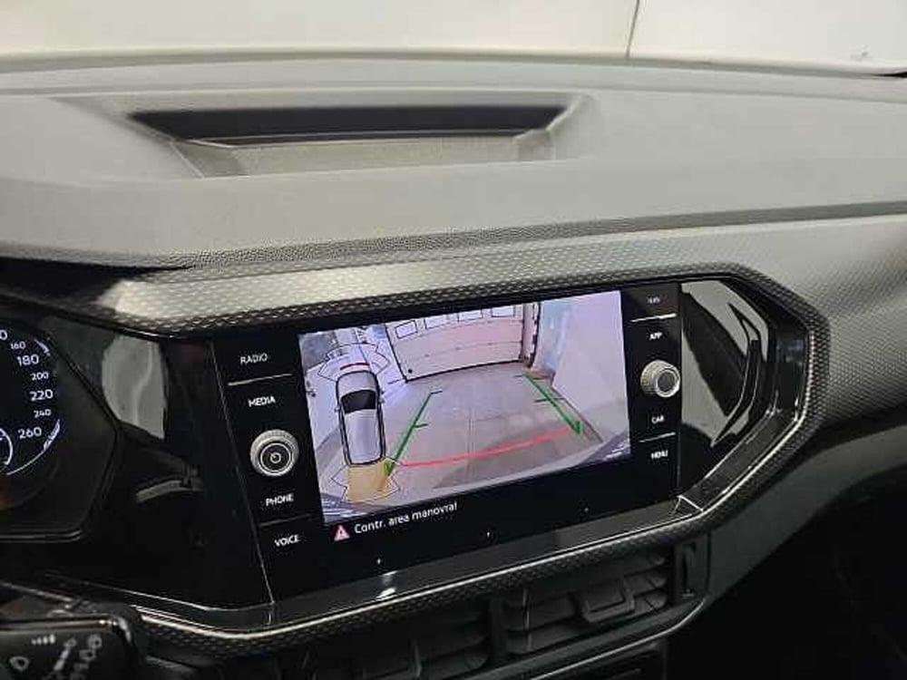 Volkswagen T-Cross usata a Lecco (16)