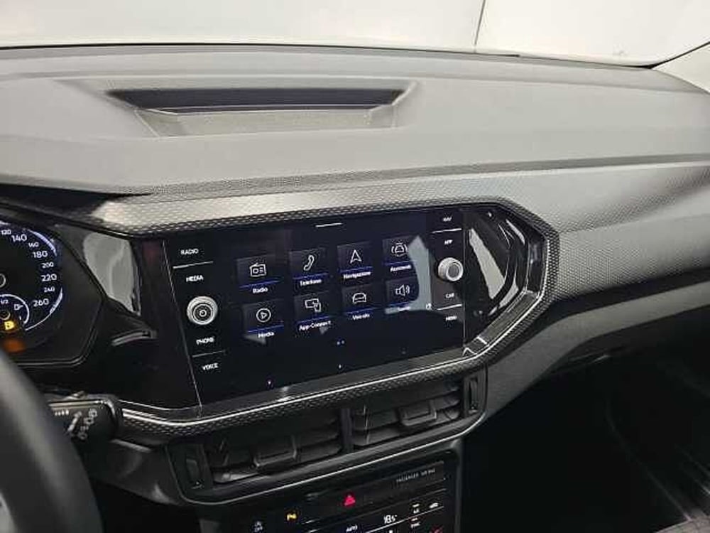 Volkswagen T-Cross usata a Lecco (20)