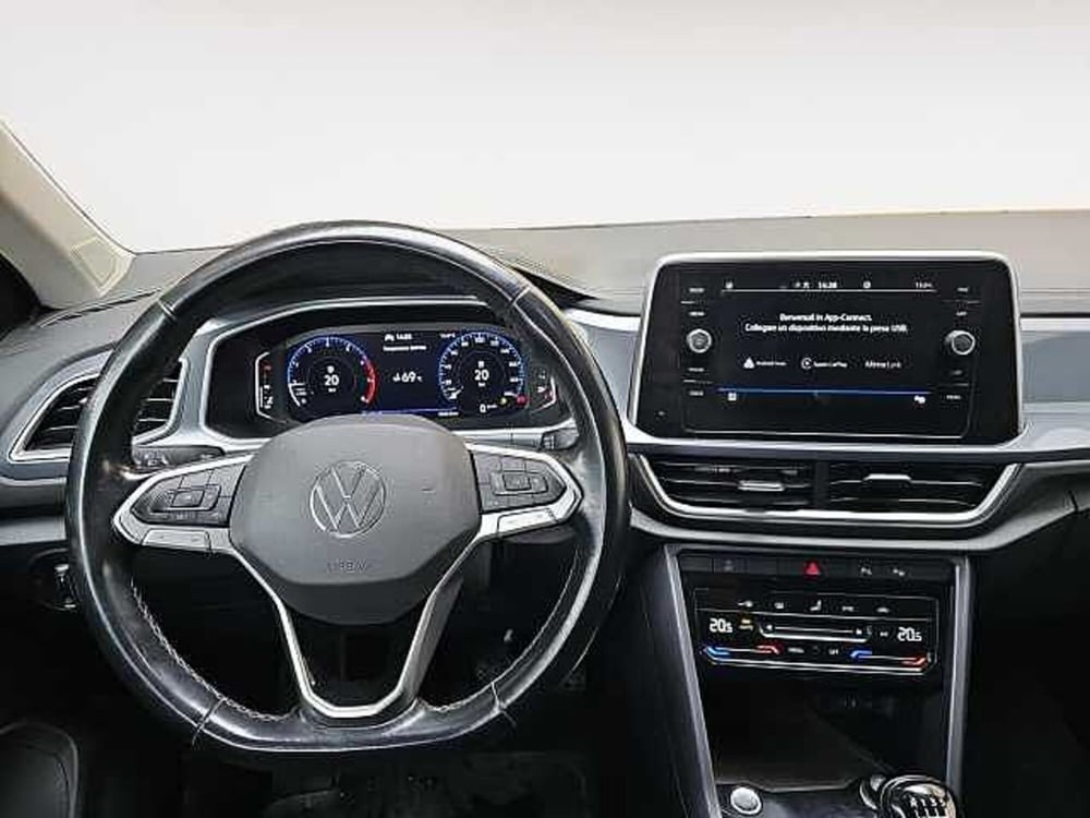 Volkswagen T-Roc usata a Lecco (9)
