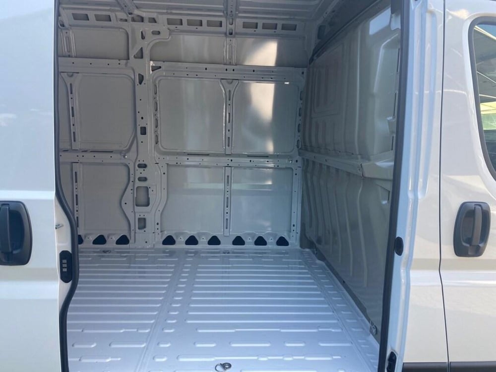 Peugeot Boxer Furgone nuova a Torino (10)