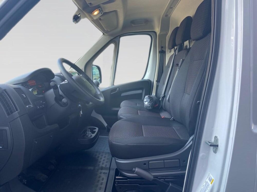 Peugeot Boxer Furgone nuova a Torino (8)