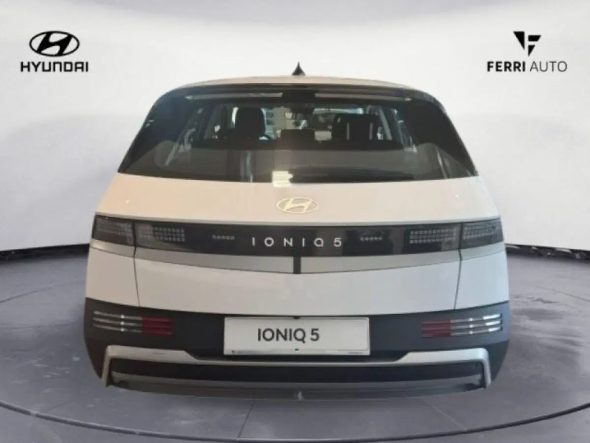 Hyundai Ioniq 5 nuova a Treviso (5)