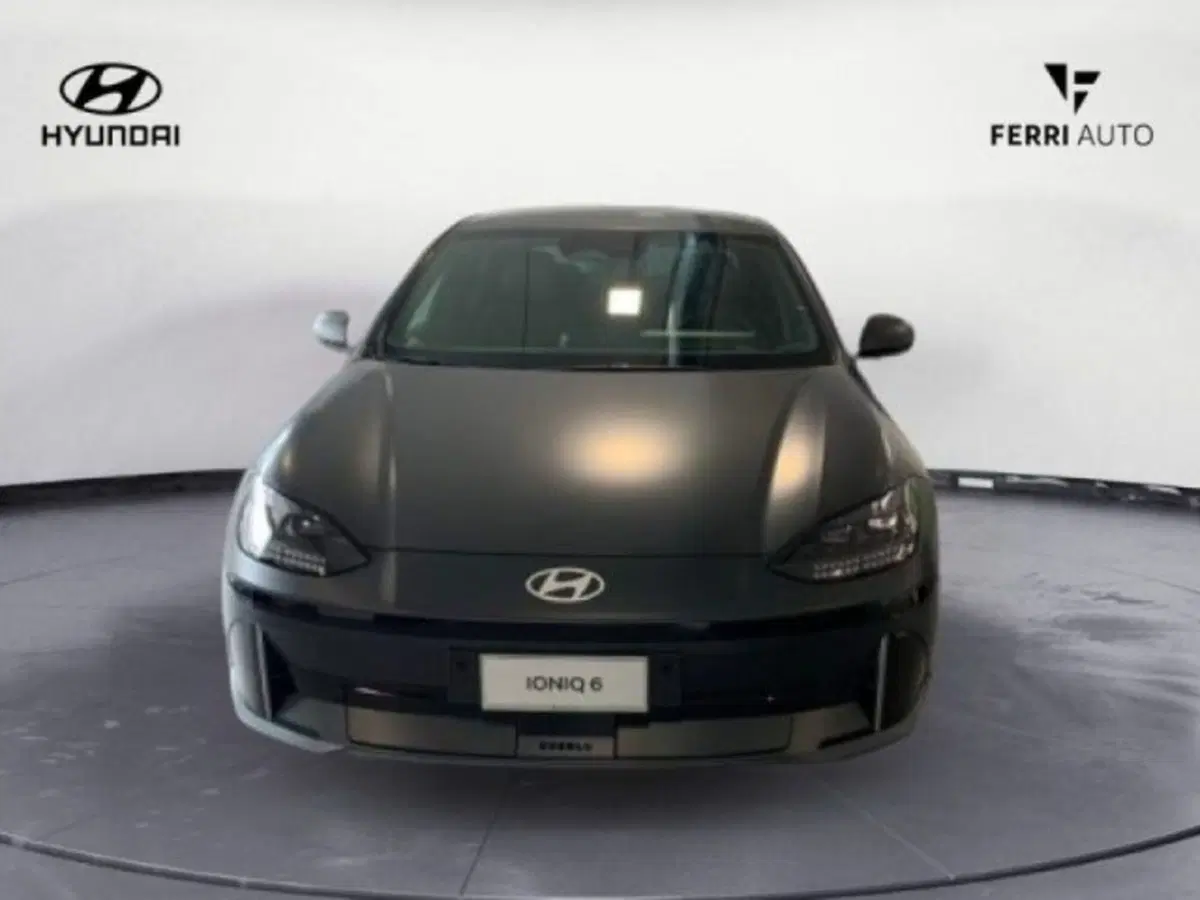 Hyundai Ioniq 5 nuova a Treviso (2)