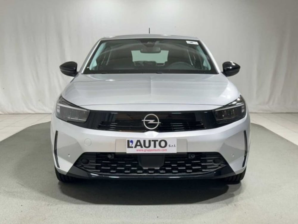 Opel Corsa nuova a Sondrio (8)