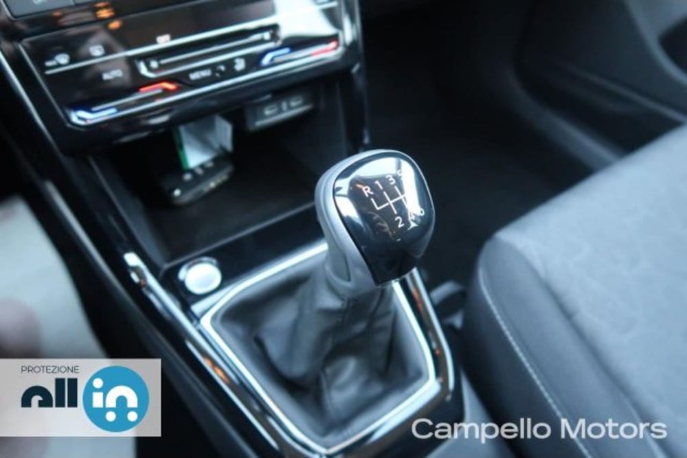 Volkswagen T-Cross nuova a Venezia (12)