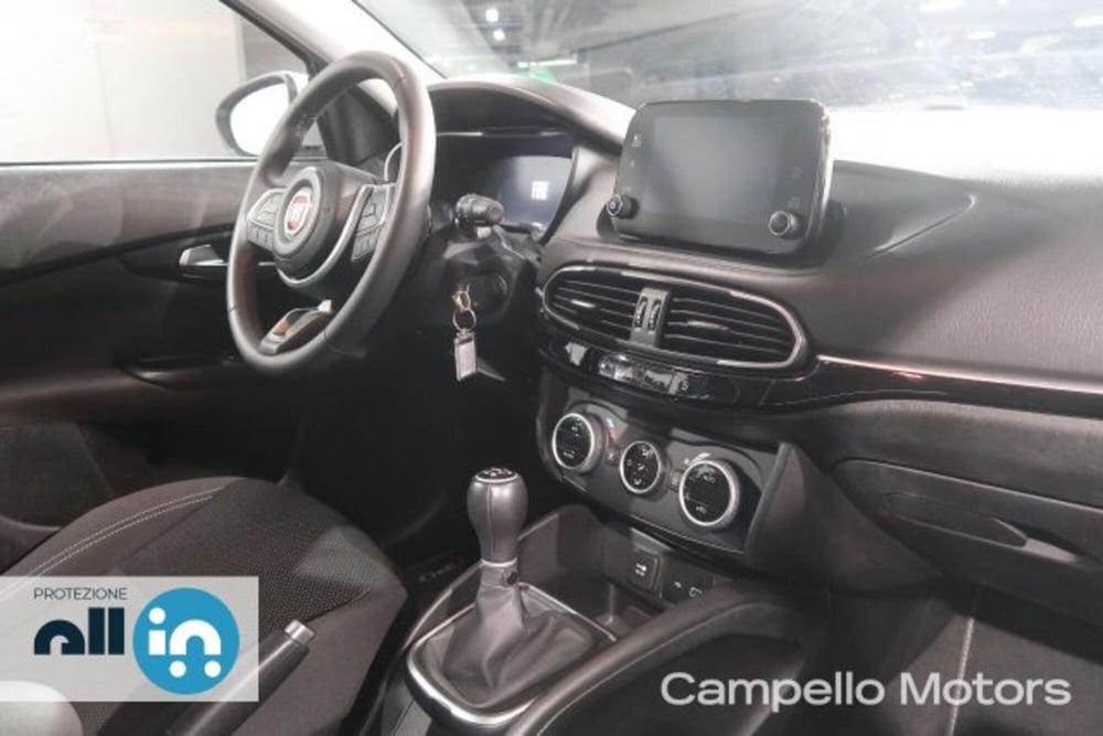 Fiat Tipo Station Wagon usata a Venezia (14)