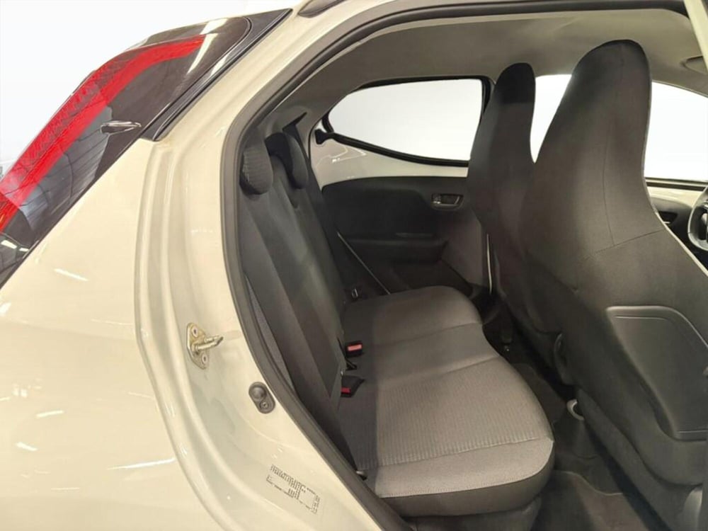 Toyota Aygo usata a Monza e Brianza (11)
