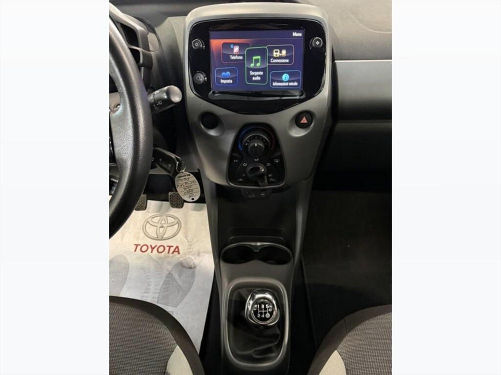 Toyota Aygo usata a Monza e Brianza (13)