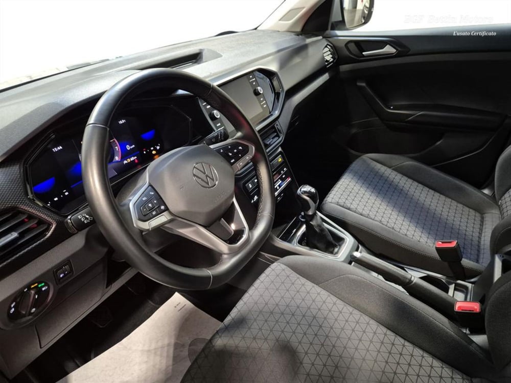 Volkswagen T-Cross usata a Padova (10)