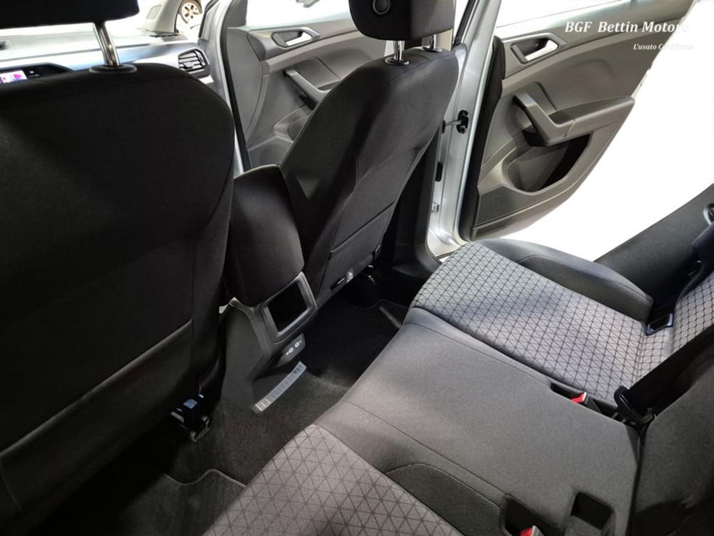 Volkswagen T-Cross usata a Padova (15)