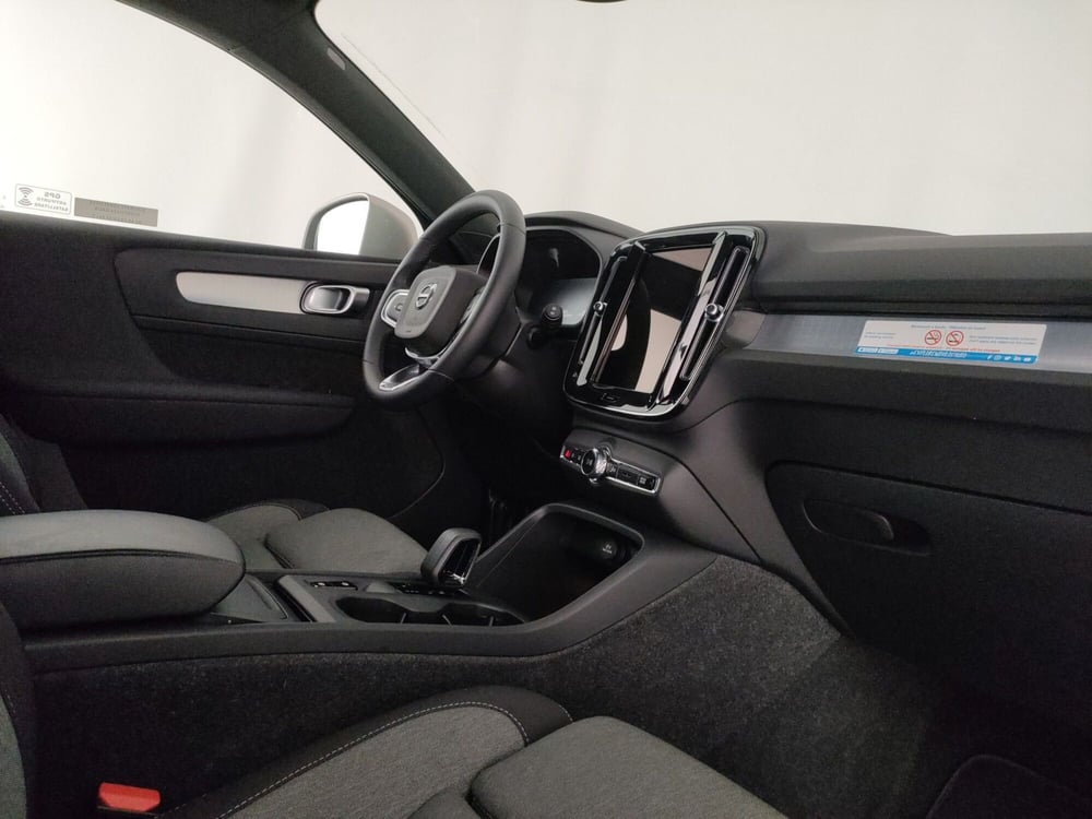 Volvo XC40 usata a Roma (7)