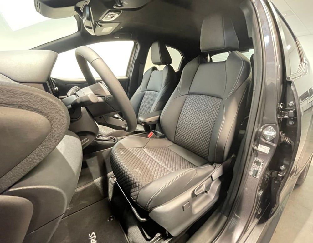 Toyota Yaris nuova a Ferrara (13)