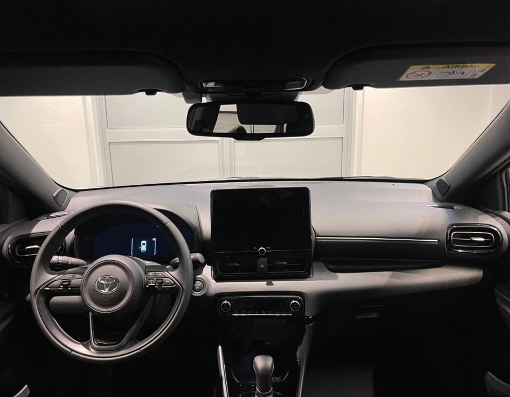 Toyota Yaris nuova a Ferrara (8)