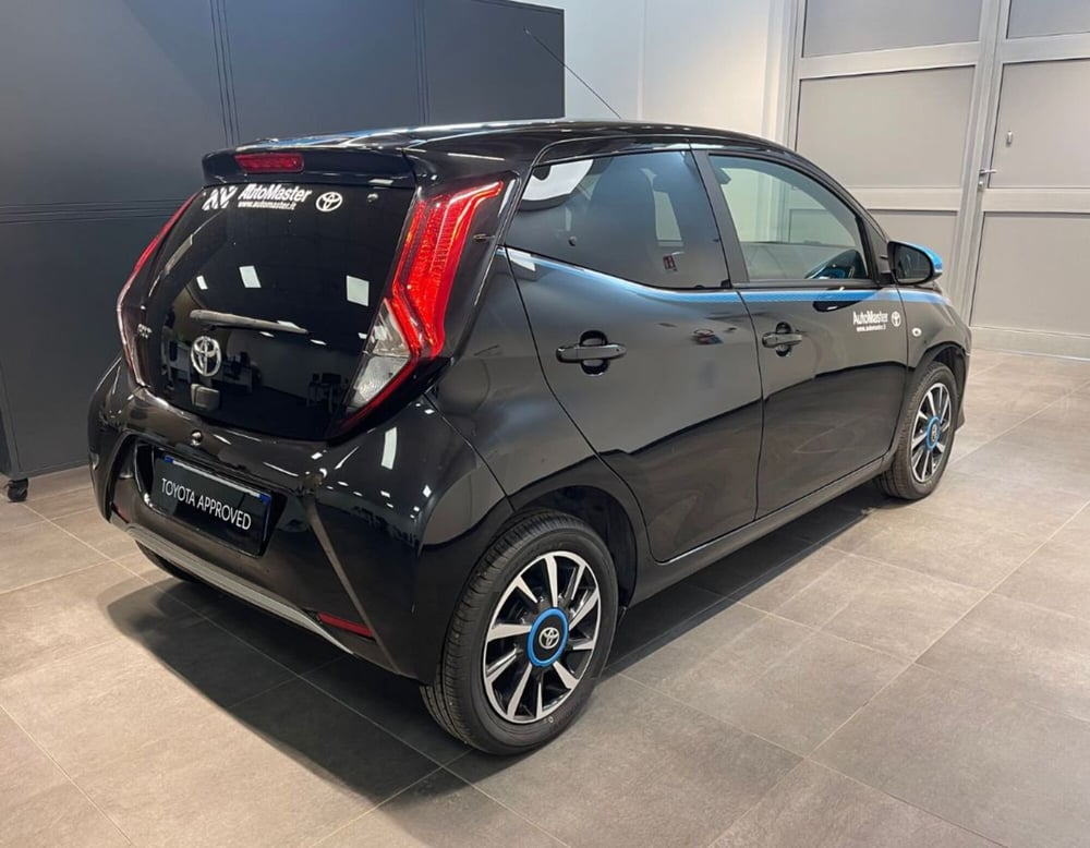 Toyota Aygo usata a Ferrara (18)