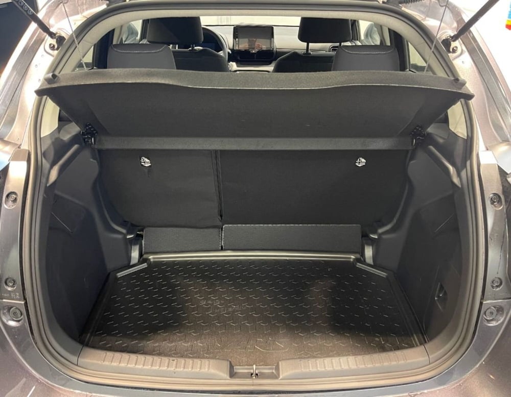 Toyota Yaris nuova a Ferrara (11)
