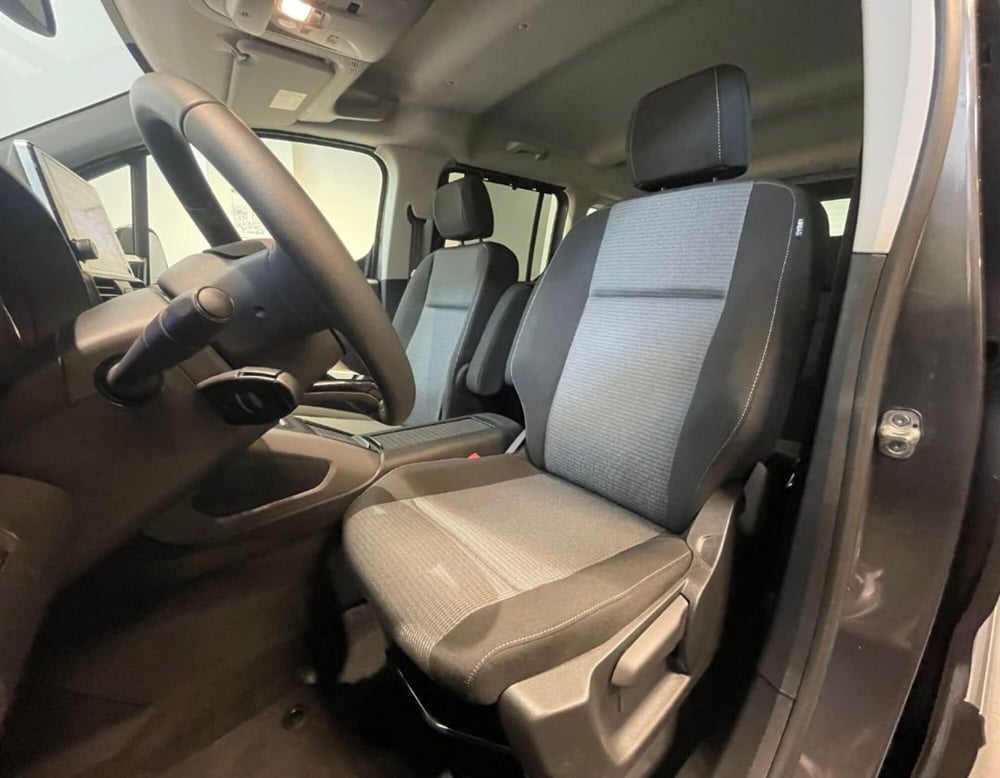 Toyota Proace City Verso Electric nuova a Ferrara (13)